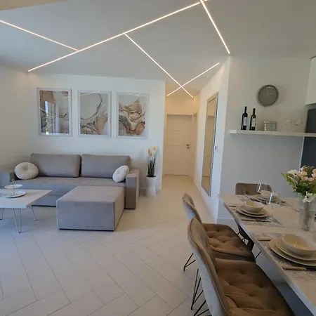 The Luxe Hideaway شقة *