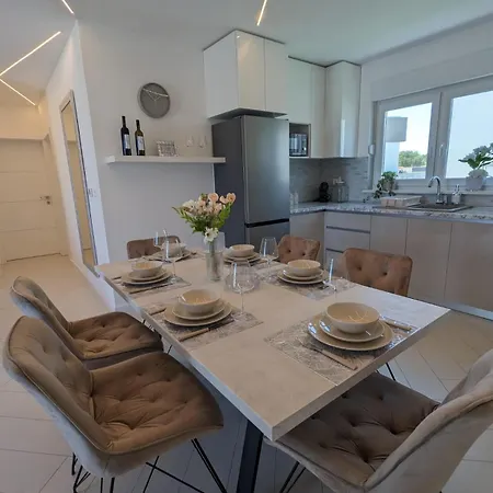 شقة The Luxe Hideaway *
