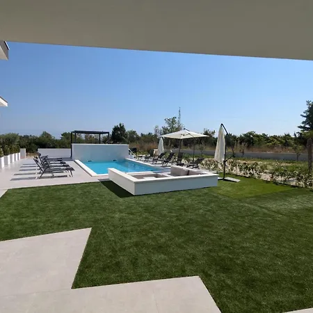 The Luxe Hideaway Daire *