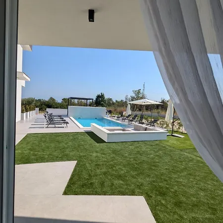 شقة The Luxe Hideaway *