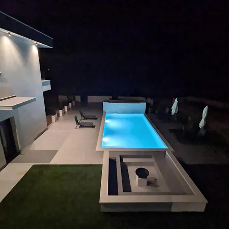 The Luxe Hideaway شقة