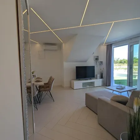 Lägenhet The Luxe Hideaway Zadar